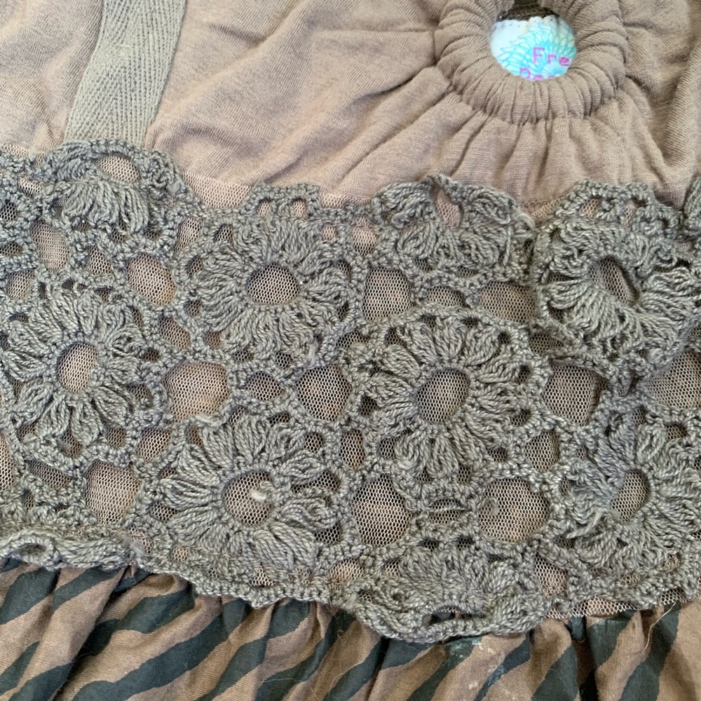 Brown Free People Racerback Top NWT - Picture 3 of 7